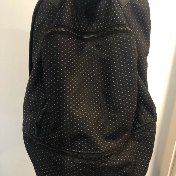 Lululemon City Adventurer BackPack Grey Dot Black - Picture 2 of 8